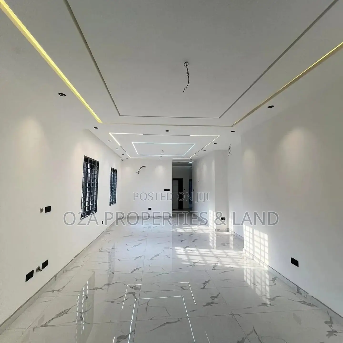 3bdrm House in Ashaley Botwe for sale in Lake Side Estate