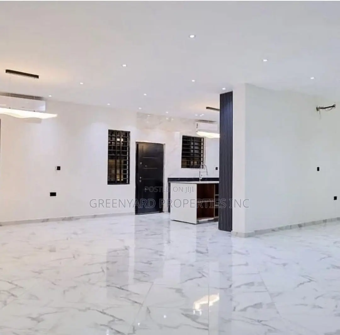 4bdrm Duplex in East Legon Hills for sale in East Legon