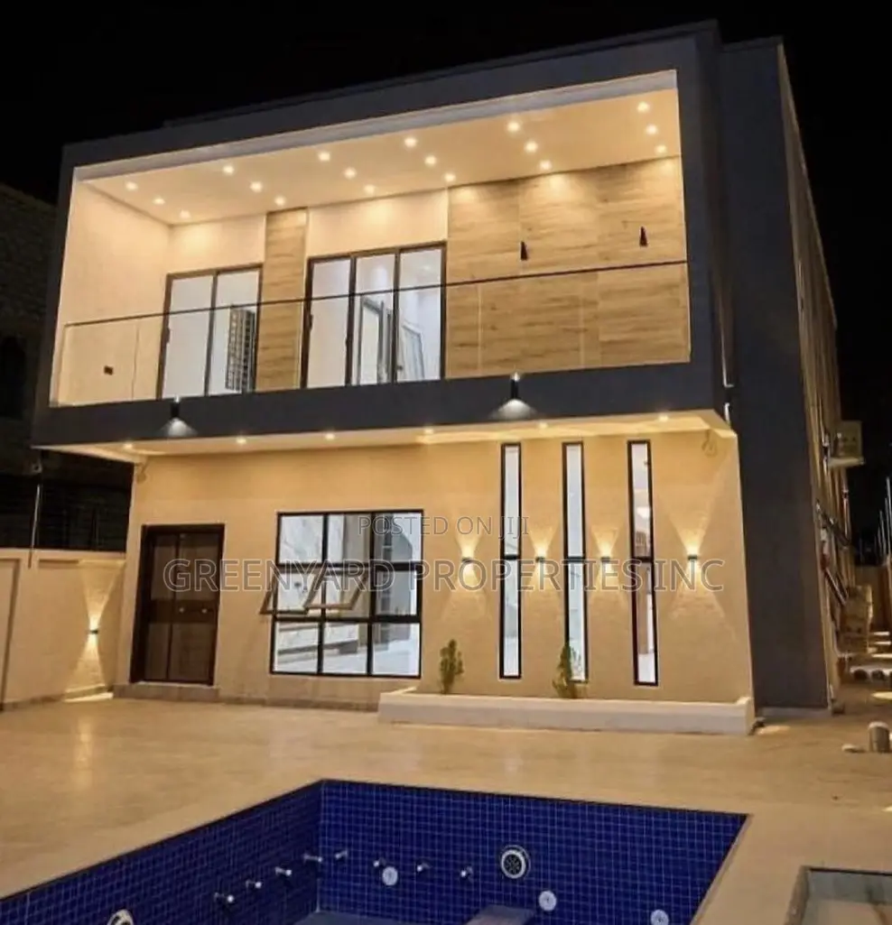 4bdrm Duplex in East Legon Hills for sale in East Legon