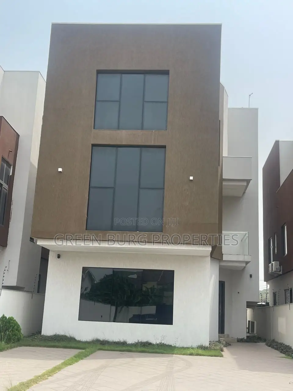 5bdrm House in East Legon for rent in East Legon
