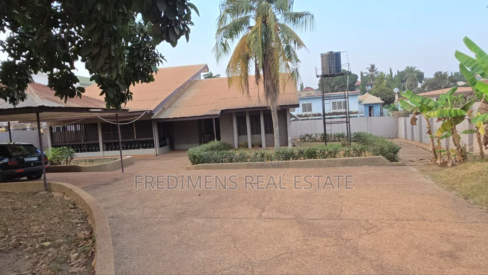4bdrm House in Fredimens Real, Kumasi Metropolitan for sale in Kumasi Metropolitan