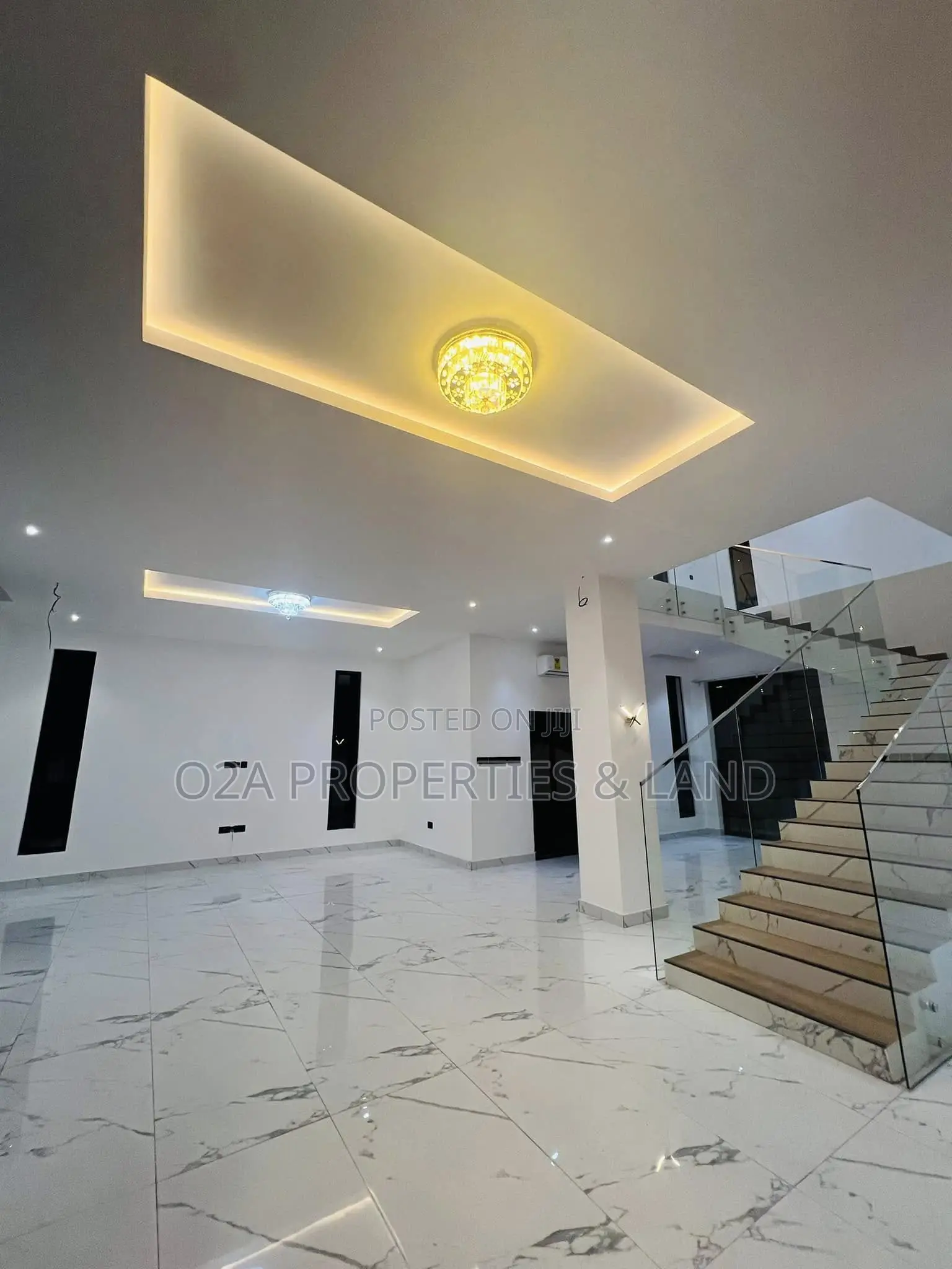 4bdrm House in East Legon, American House for sale in American House