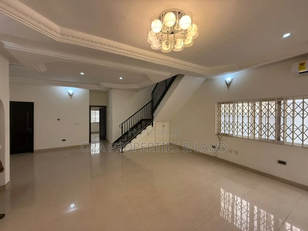 4bdrm House in Cantonments, Acquinas for sale in Acquinas