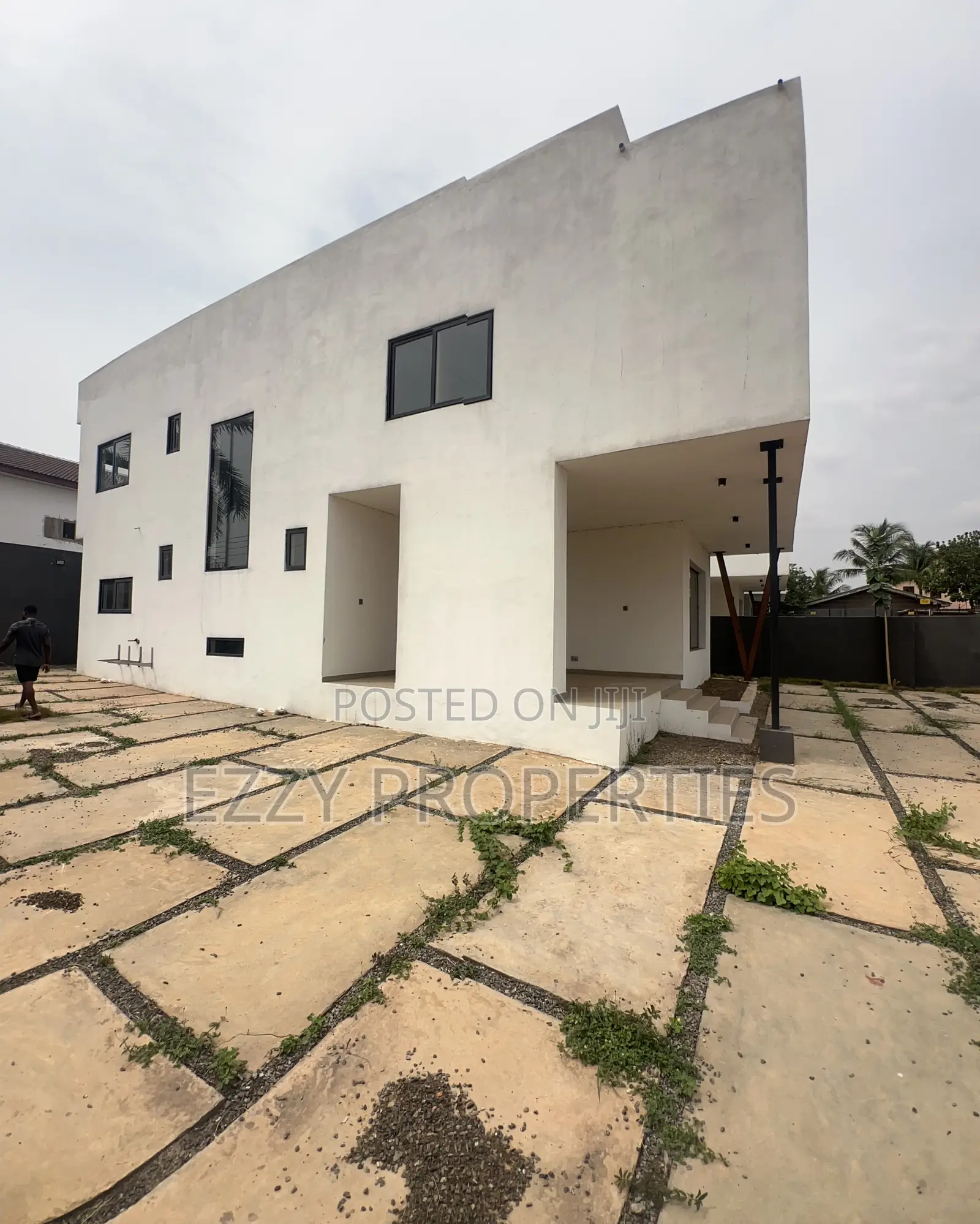 4bdrm Duplex in Trasaco Islamic, East Legon for rent in East Legon