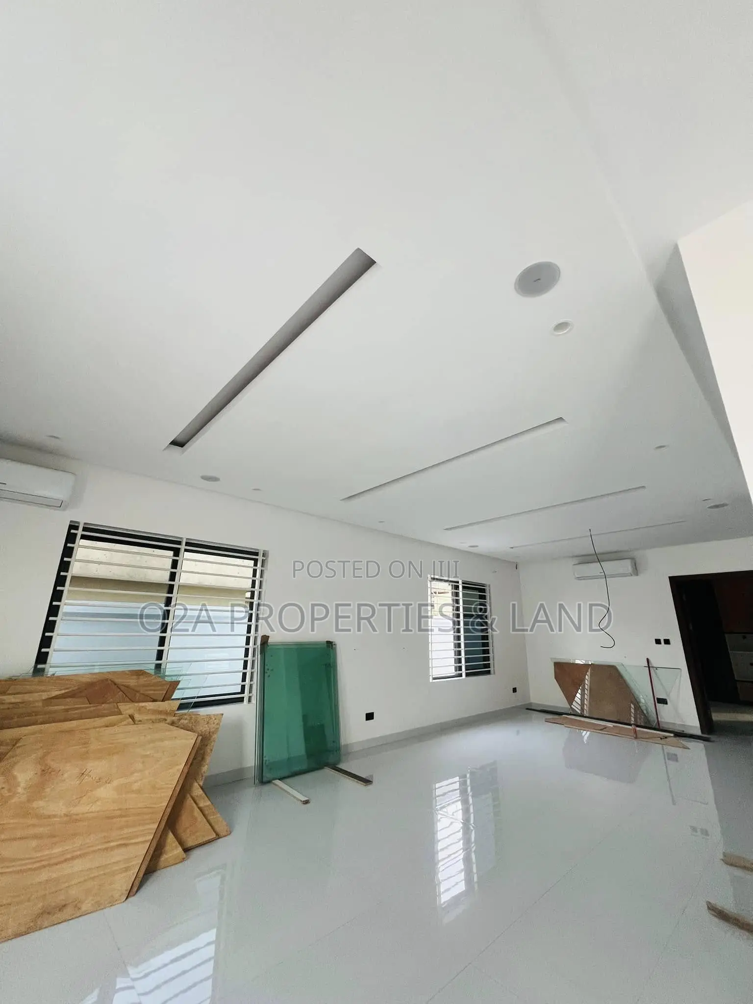 5bdrm House in East Legon, American House for sale in American House