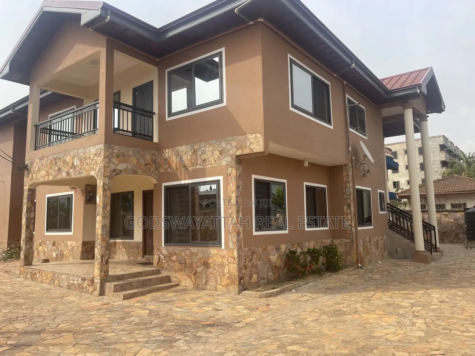 2bdrm Apartment in East Legon, Adjiriganor for rent in Adjiriganor