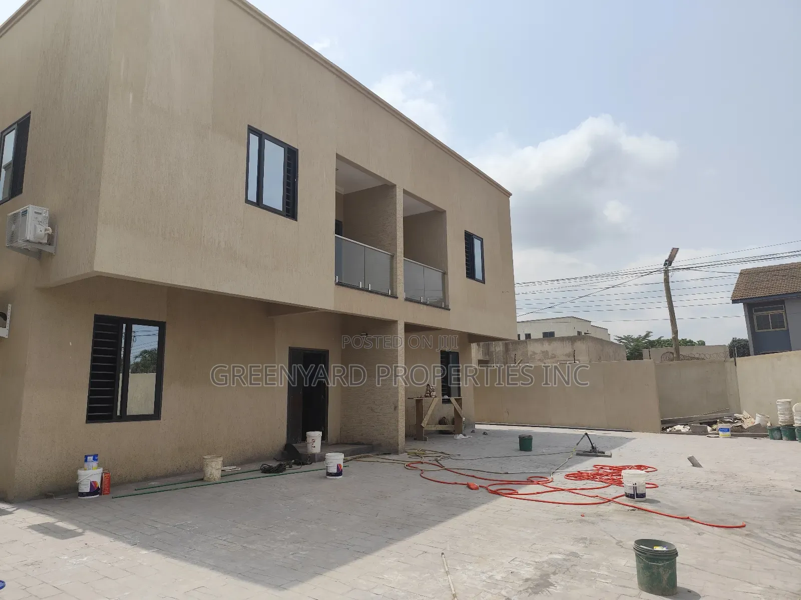 2bdrm Townhouse / Terrace in Adjiringanor, East Legon for rent in East Legon