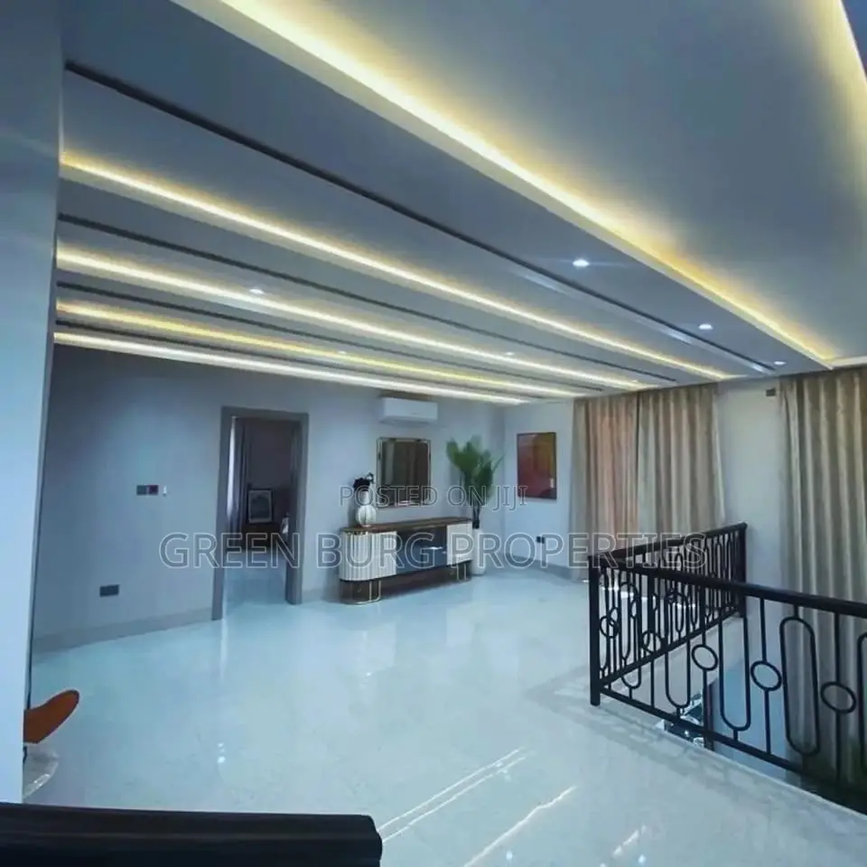Furnished 5bdrm Mansion in East Legon for sale in East Legon