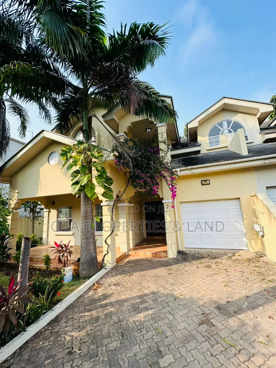 3bdrm House in Cantonments, Acquinas for rent in Acquinas