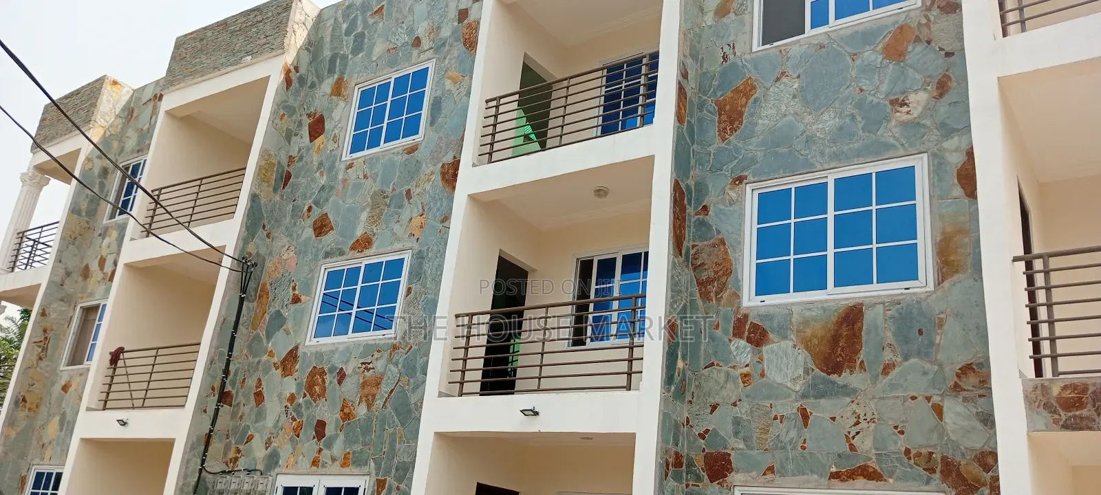 3bdrm Apartment in Tamso, Tarkwa Nsuaem for rent in Tarkwa Nsuaem