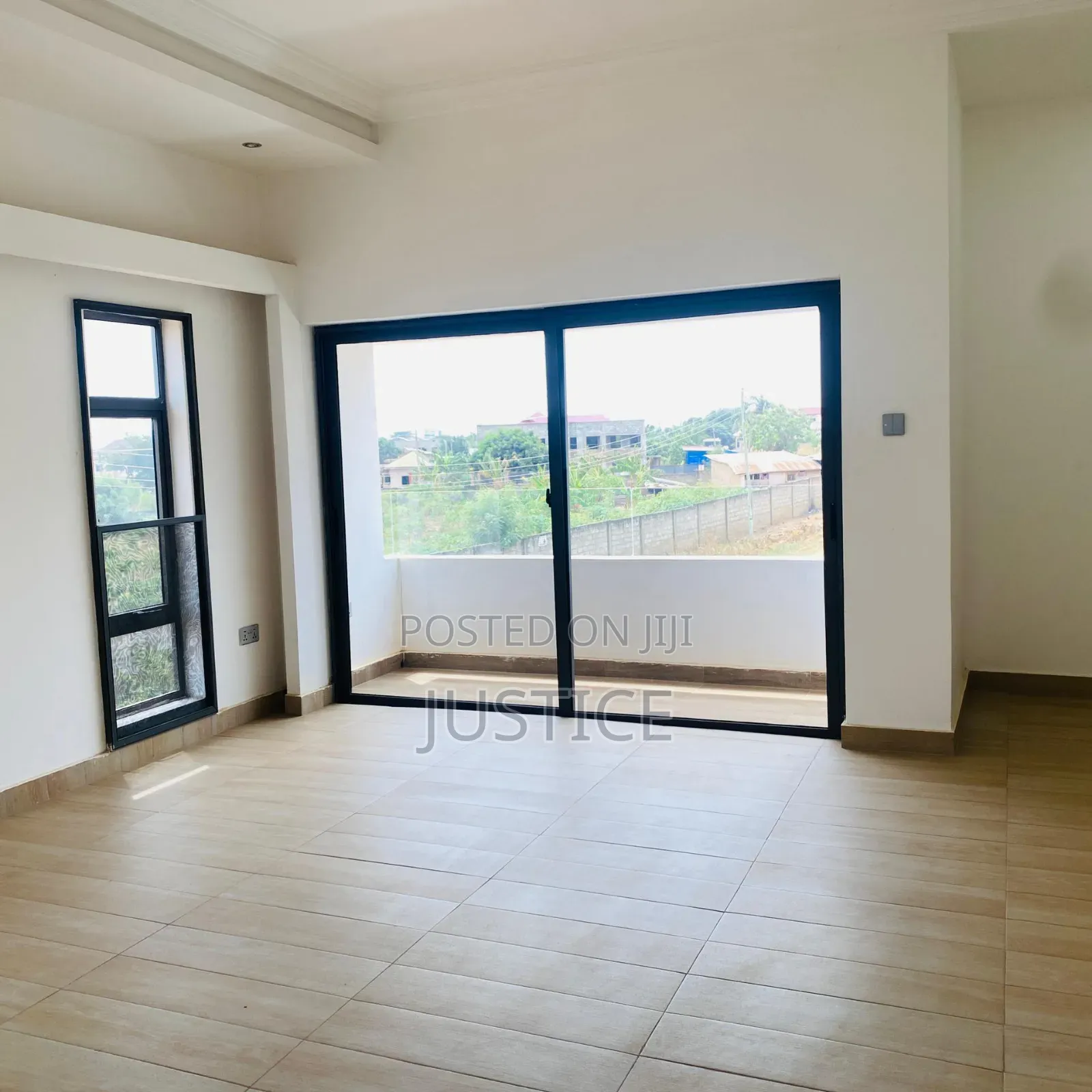3bdrm Duplex in Ayi Mensah, Oyarifa for sale in Oyarifa