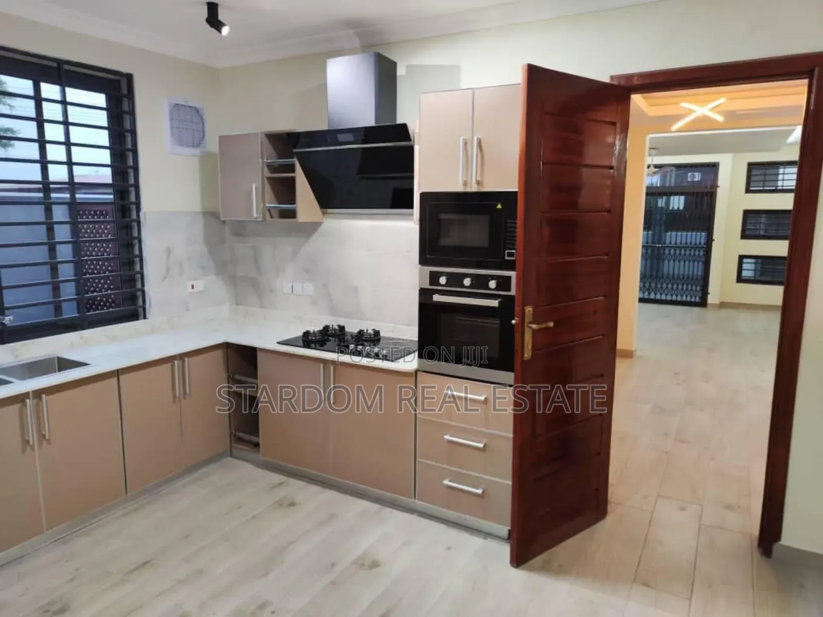 4bdrm Duplex in Tseaddo for rent in Tseaddo