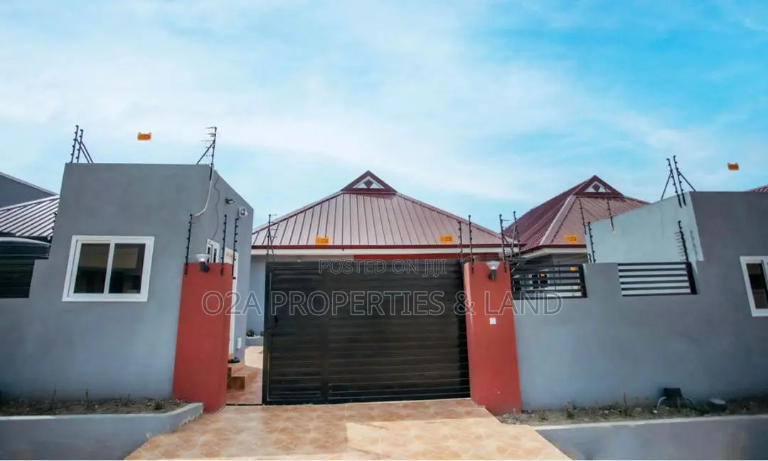3bdrm House in East Legon Ogbojo, Bawaleshie for sale in Bawaleshie