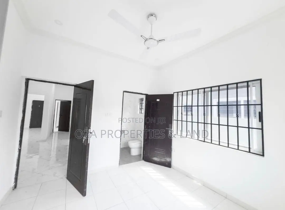 3bdrm House in East Legon Ogbojo, Bawaleshie for sale in Bawaleshie