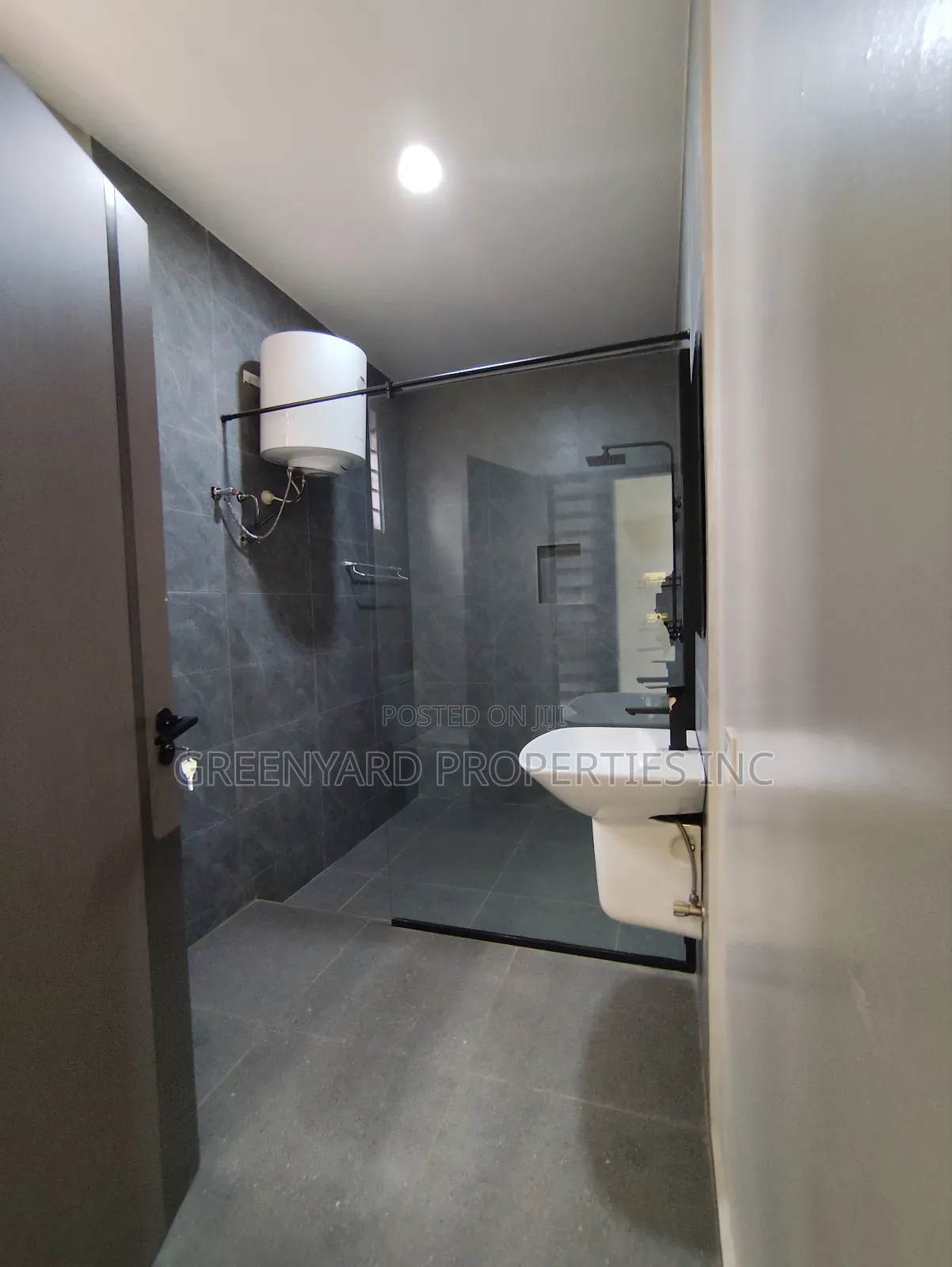 2bdrm Apartment in Adjiringanor, East Legon for rent in East Legon