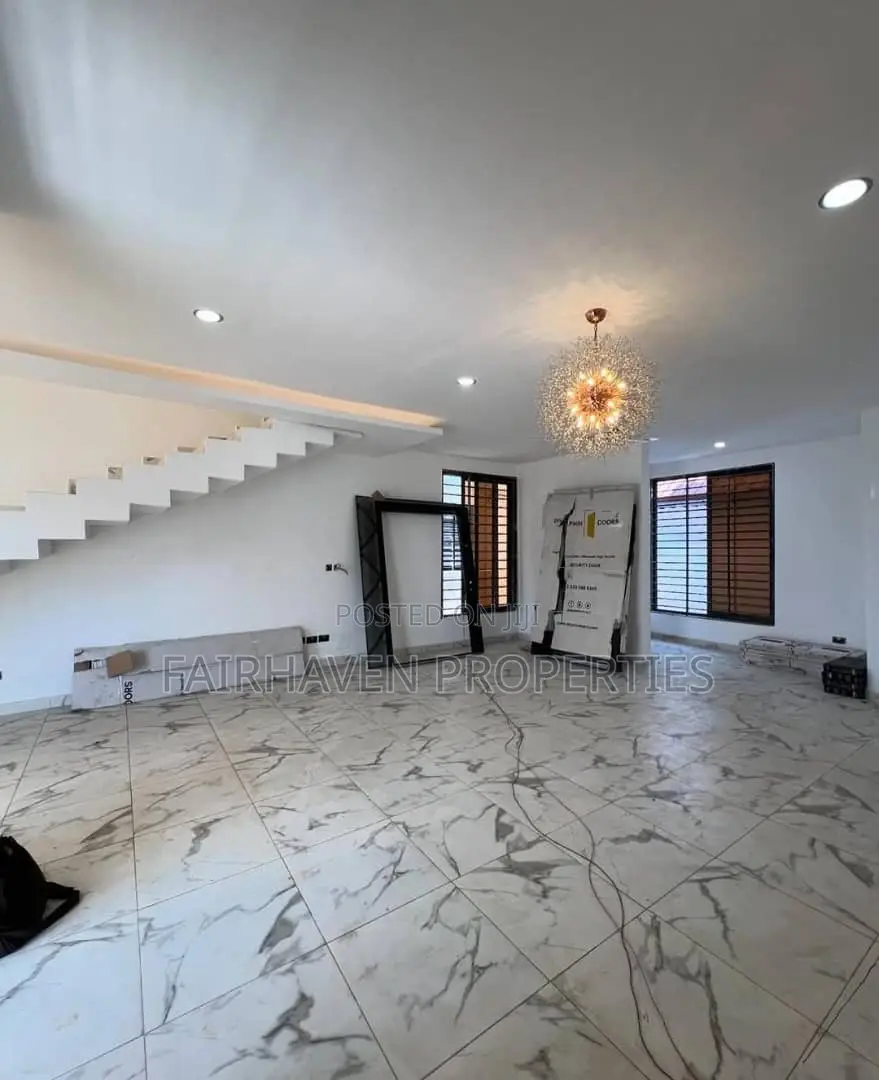 3bdrm House in Achimota for sale in Achimota
