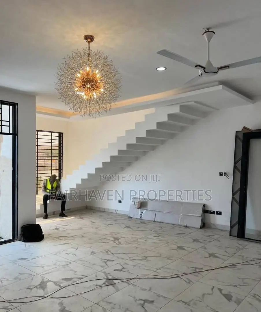 3bdrm House in Achimota for sale in Achimota