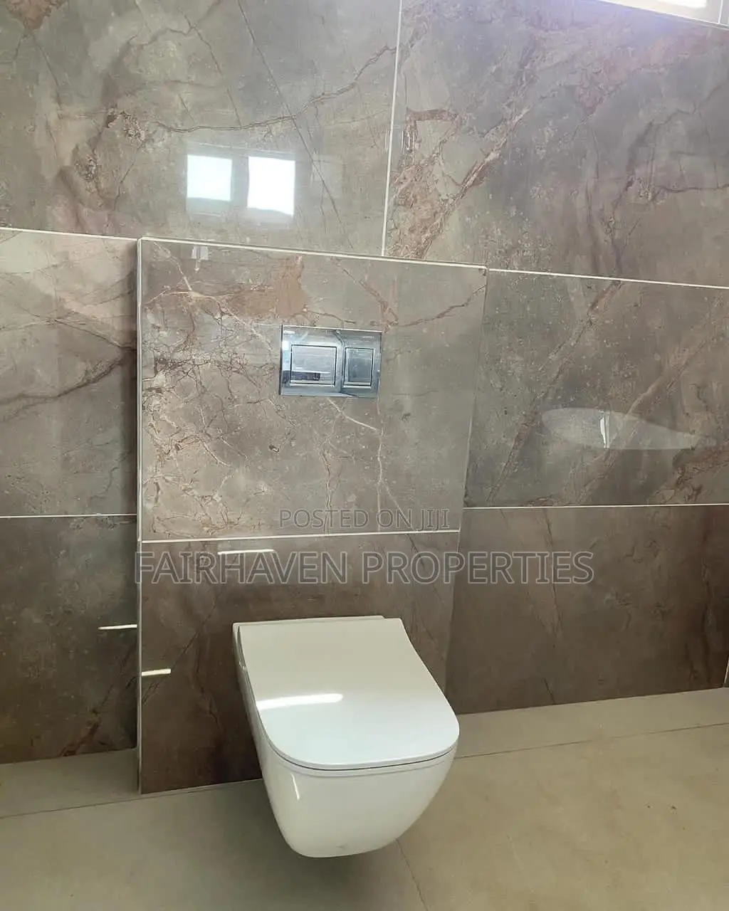 4bdrm Mansion in East Legon for sale in East Legon