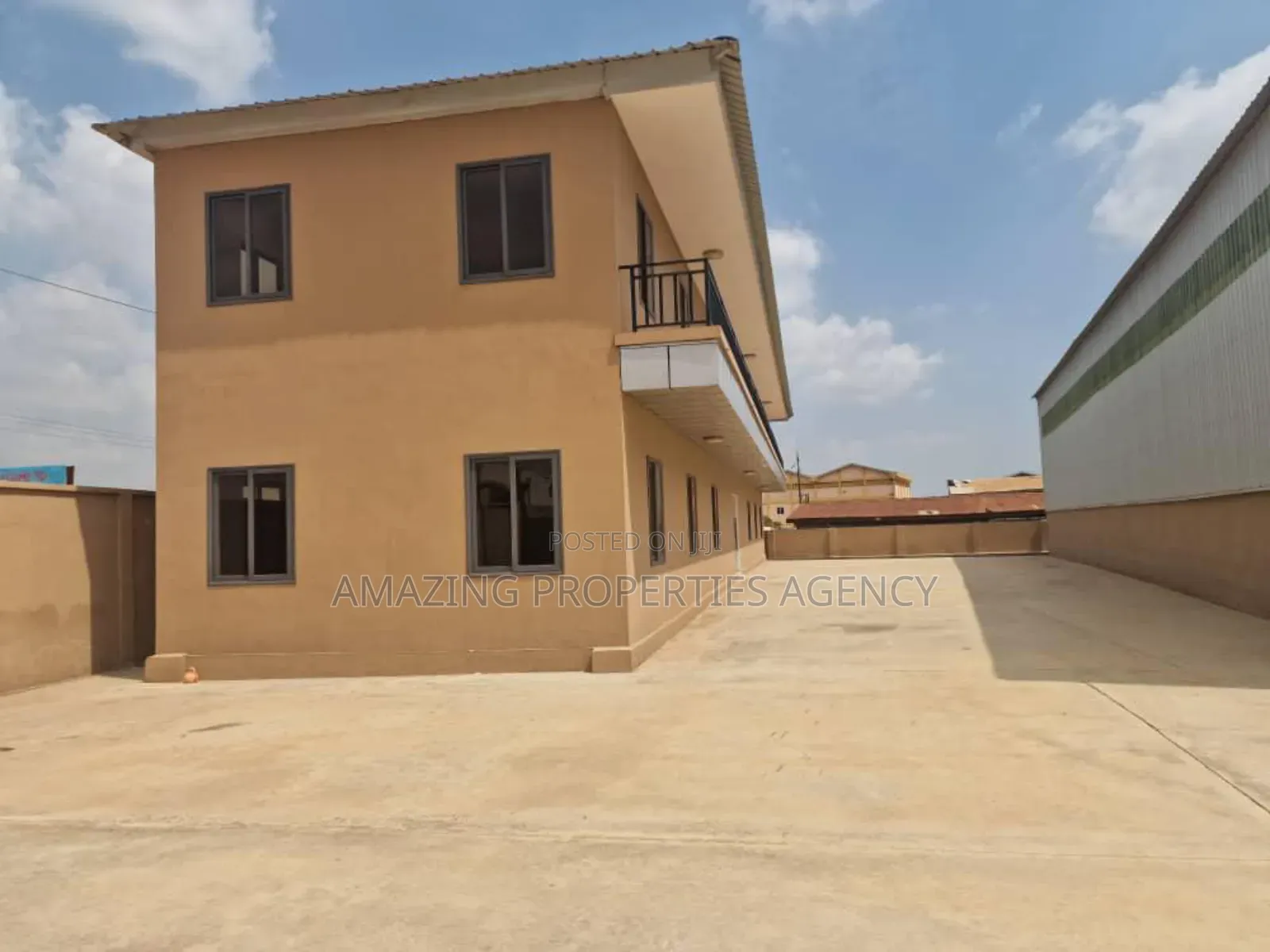 2500sqm Warehouse for Sale at Spintex in Spintex