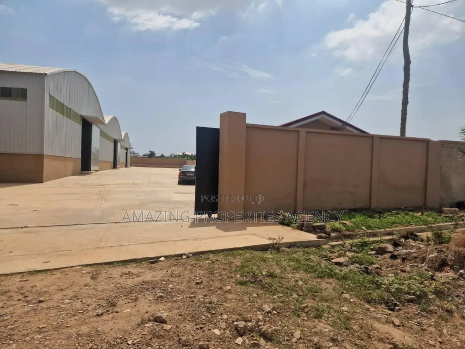 2500sqm Warehouse for Sale at Spintex in Spintex