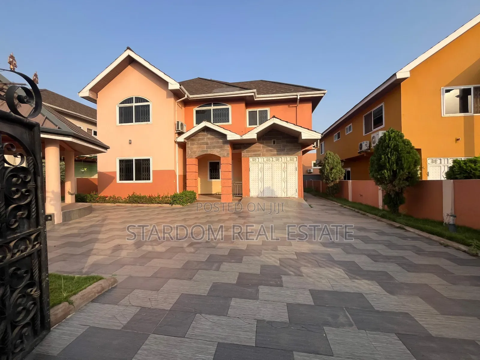 4bdrm Duplex in Adjiriganor for rent in Adjiriganor