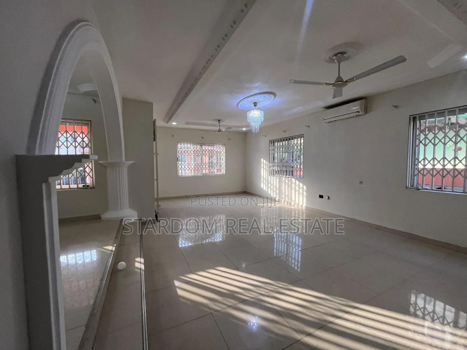4bdrm Duplex in Adjiriganor for rent in Adjiriganor
