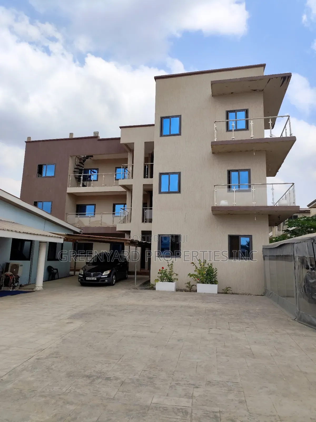 3bdrm Apartment in Mangos, East Legon for rent in East Legon