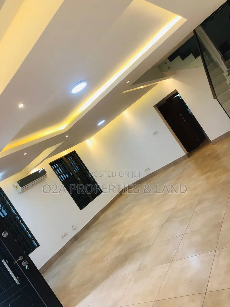 3bdrm Townhouse / Terrace in Dzorwulu for rent in Dzorwulu