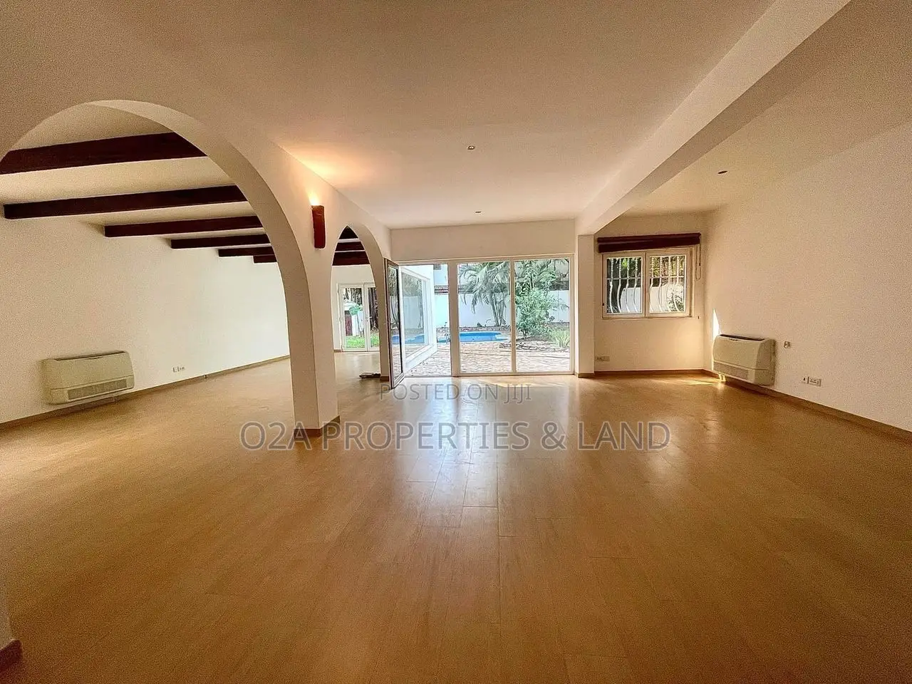 4bdrm House in Cantonments, Acquinas for rent in Acquinas
