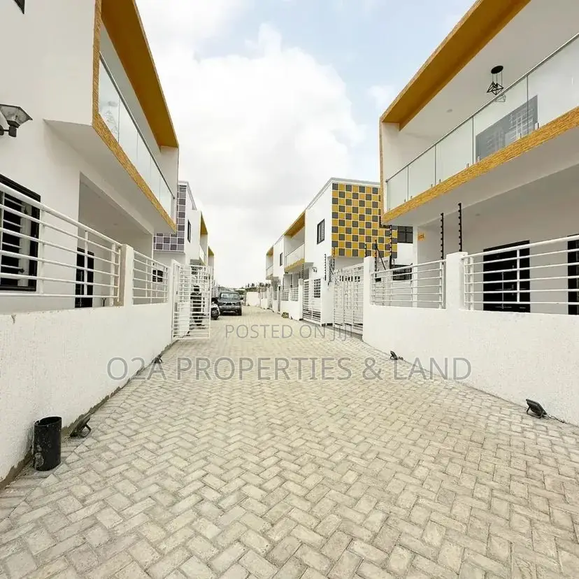 4bdrm House in Spintex, Baatsona Total for sale in Baatsona Total