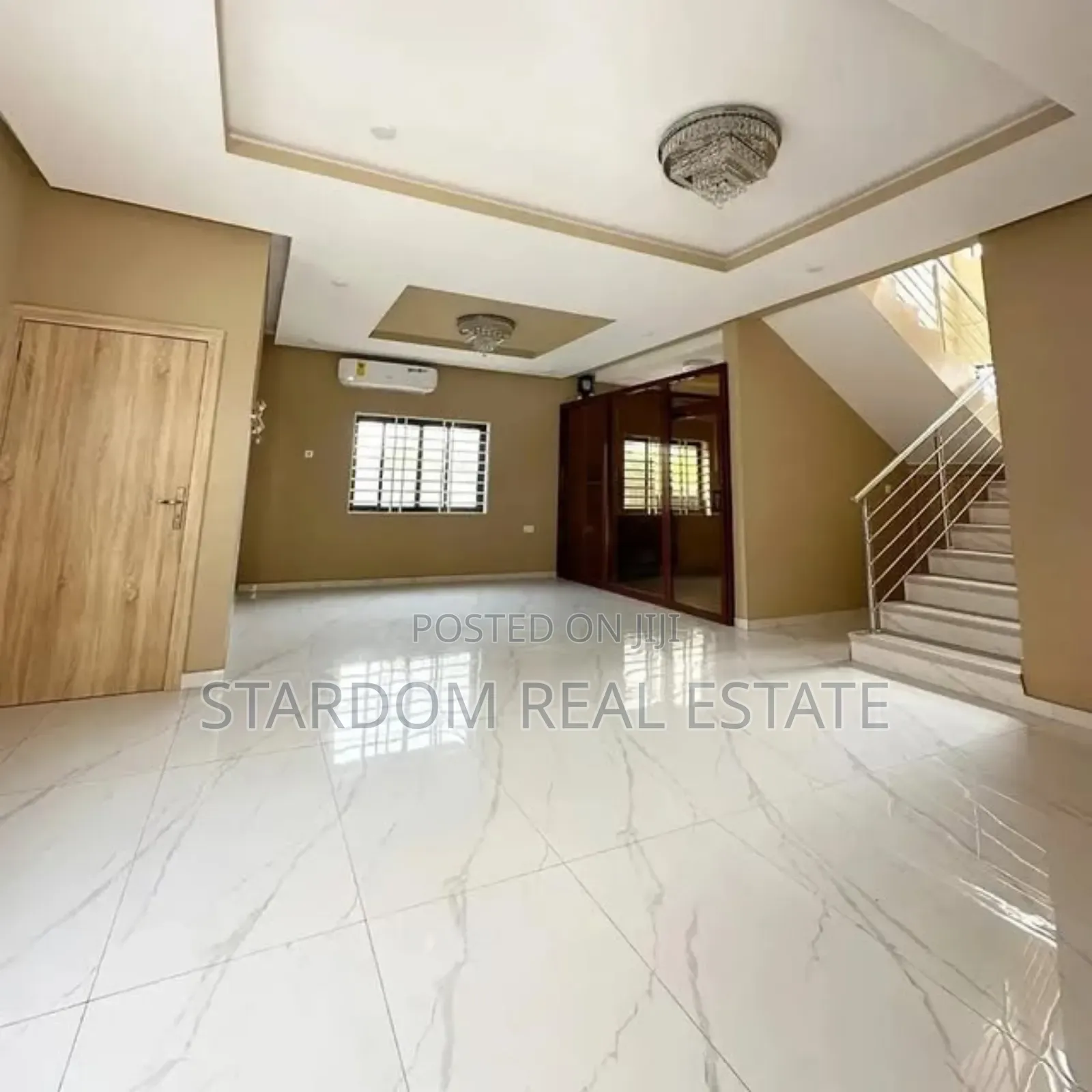 4bdrm Duplex in Com18, Spintex for sale in Spintex