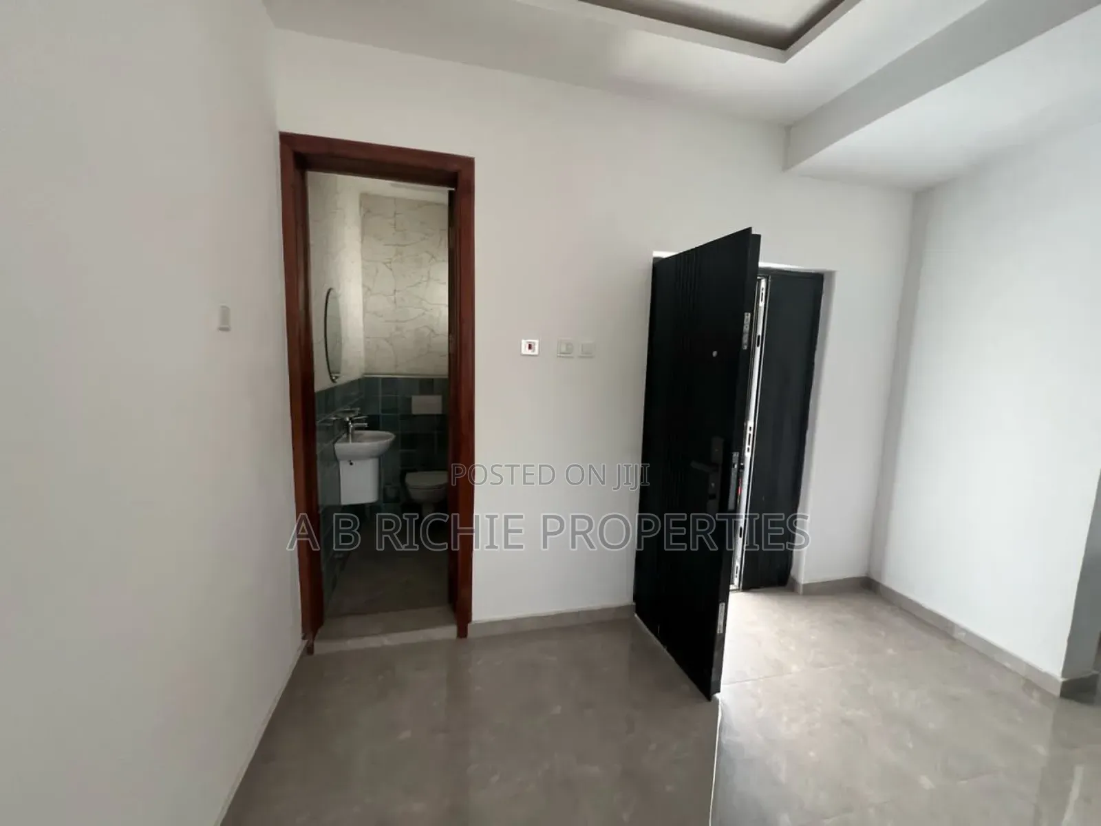 Furnished 2bdrm Apartment in Ab Richie Properties, East Legon for rent in East Legon