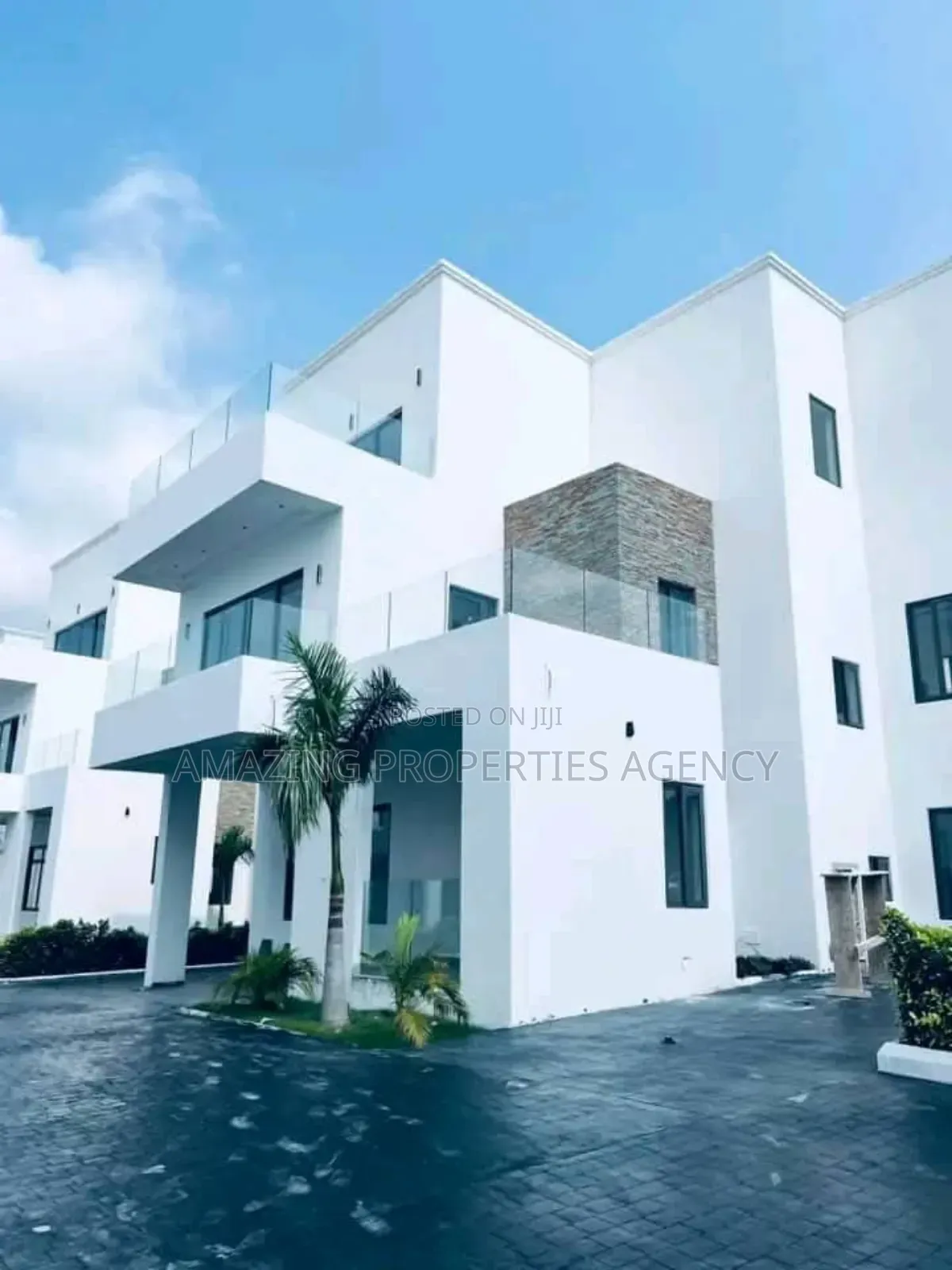4bdrm House in East Legon for sale in East Legon