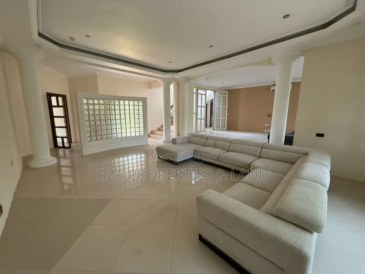 4bdrm House in Cantonments, Acquinas for rent in Acquinas