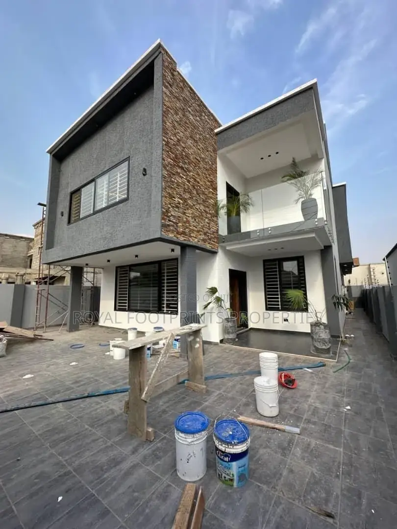 4bdrm House in Royals Footprints, Ashaley Botwe for sale in Ashaley Botwe