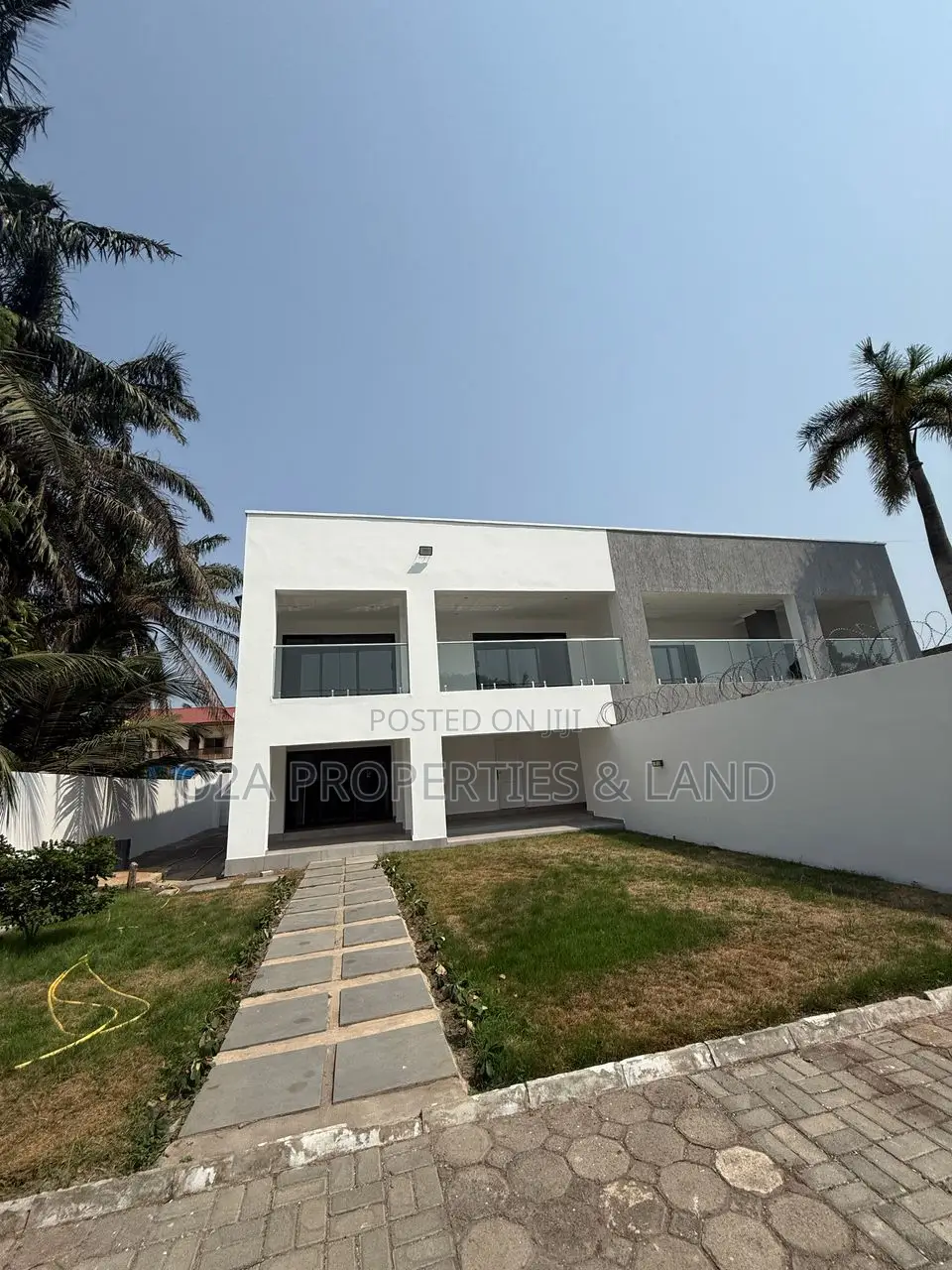 4bdrm House in Cantonments, Prisons for rent in Prisons