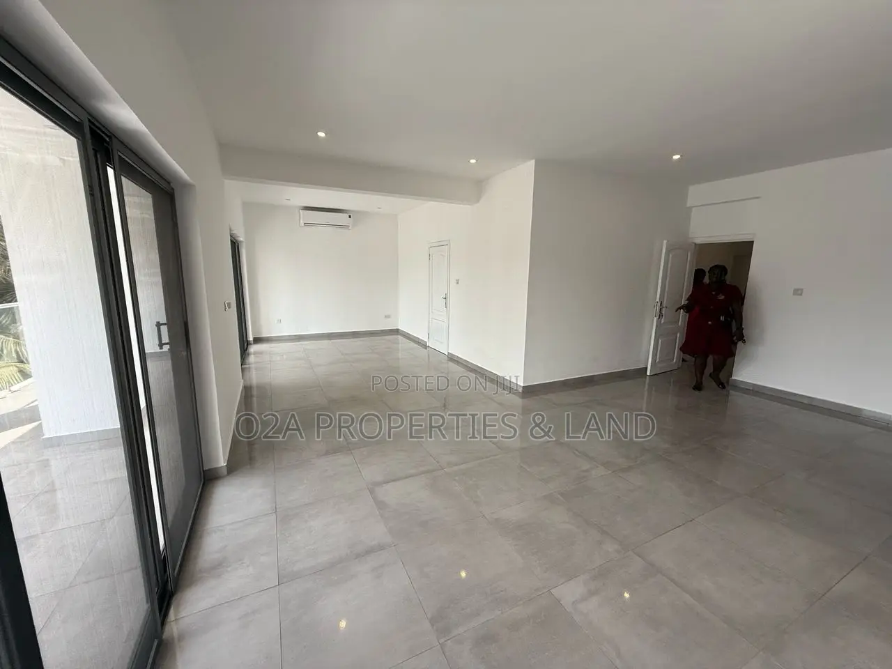 4bdrm House in Cantonments, Prisons for rent in Prisons