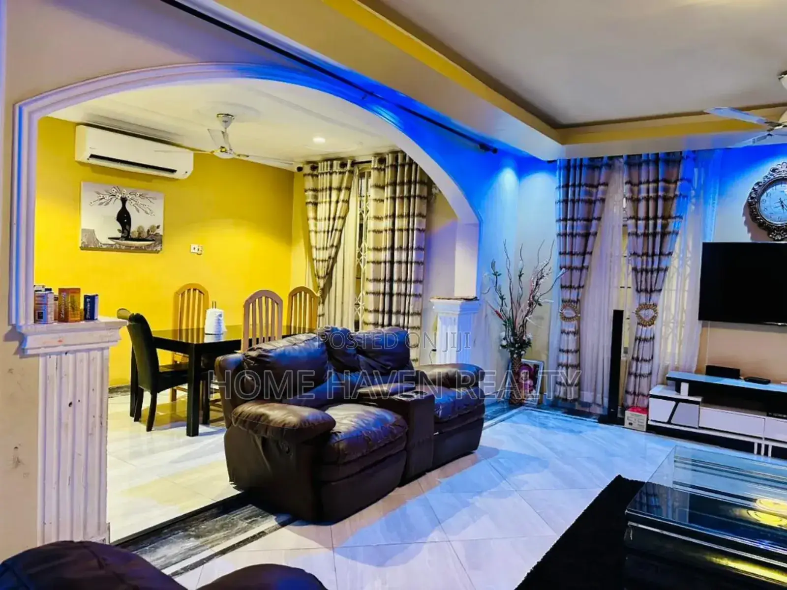 5bdrm House in Otinibi, Danfa for sale in Danfa