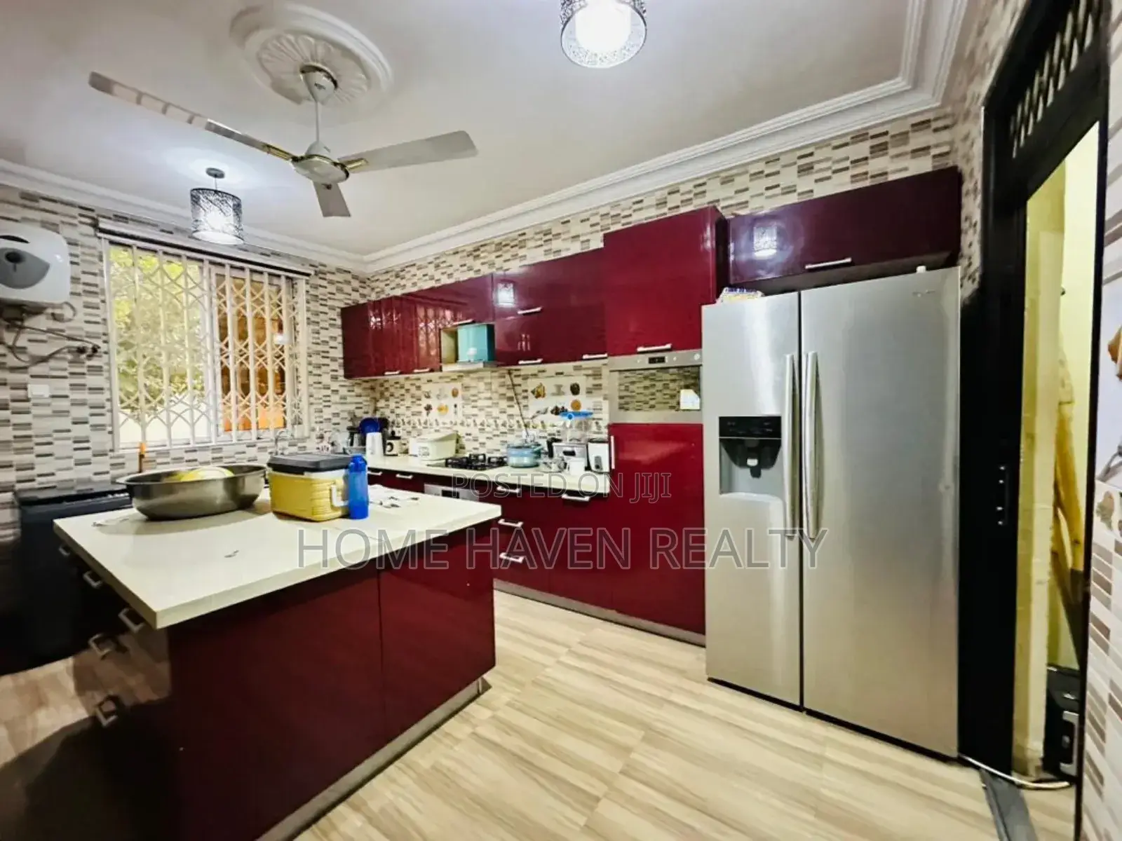 5bdrm House in Otinibi, Danfa for sale in Danfa