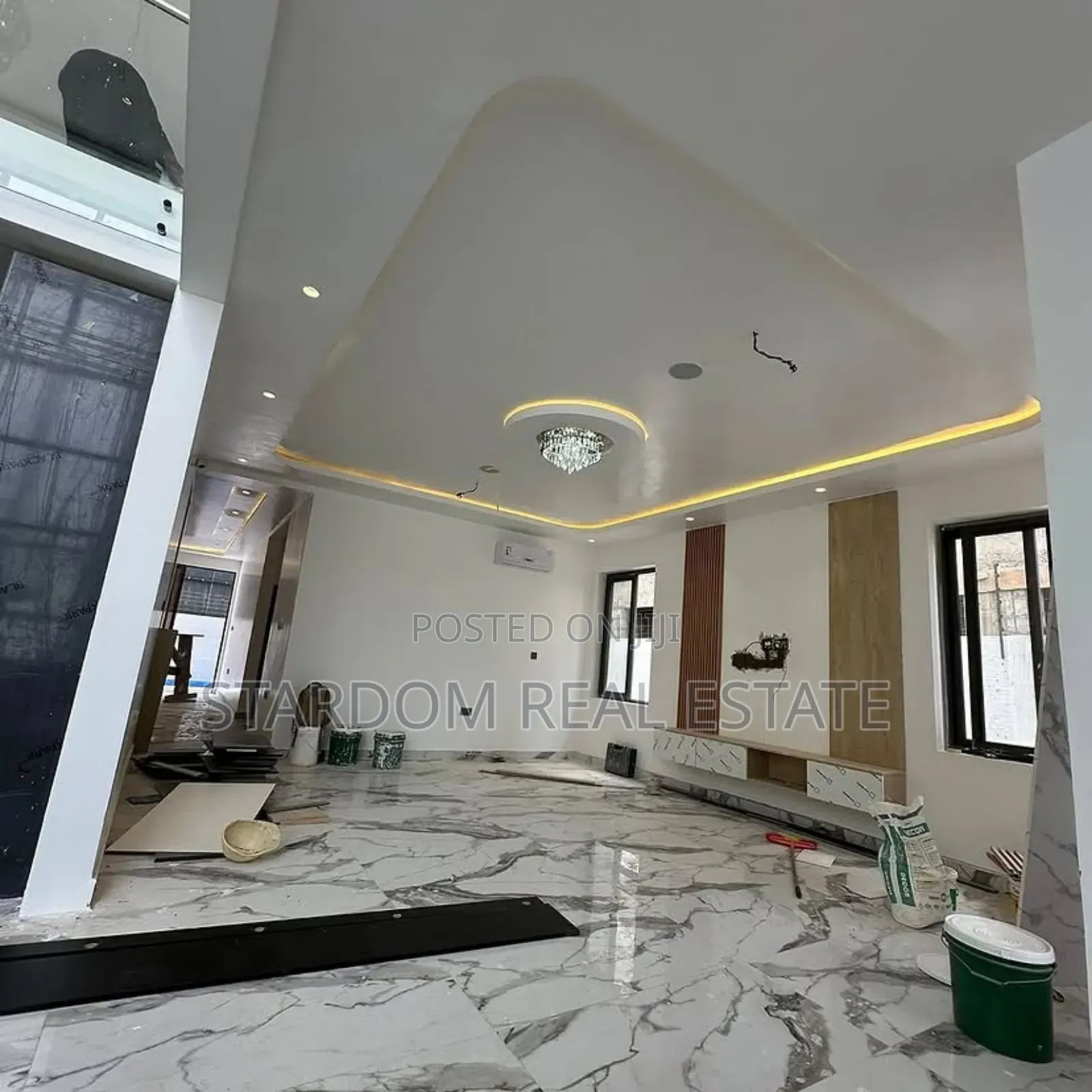 4bdrm Duplex in East Legon Hills for sale in East Legon