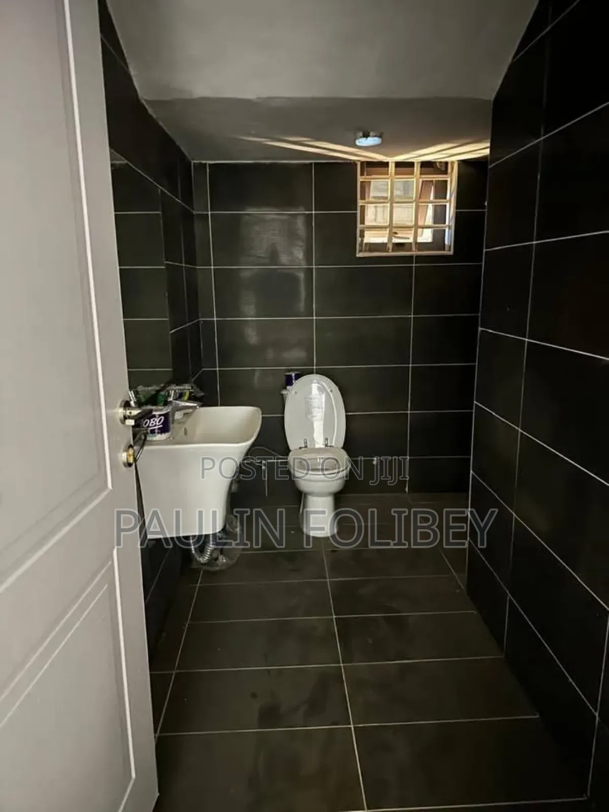 5bdrm Duplex in Dg Properties, Amasaman for sale in Amasaman