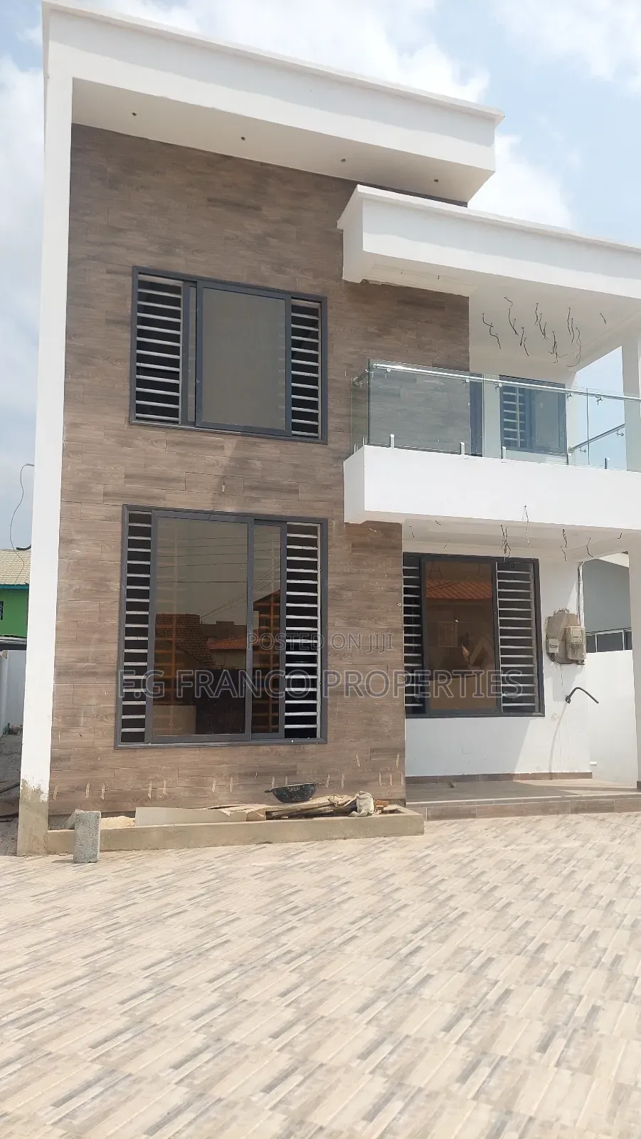 4bdrm House in Kg.Franco Properties, Spintex for sale in Spintex