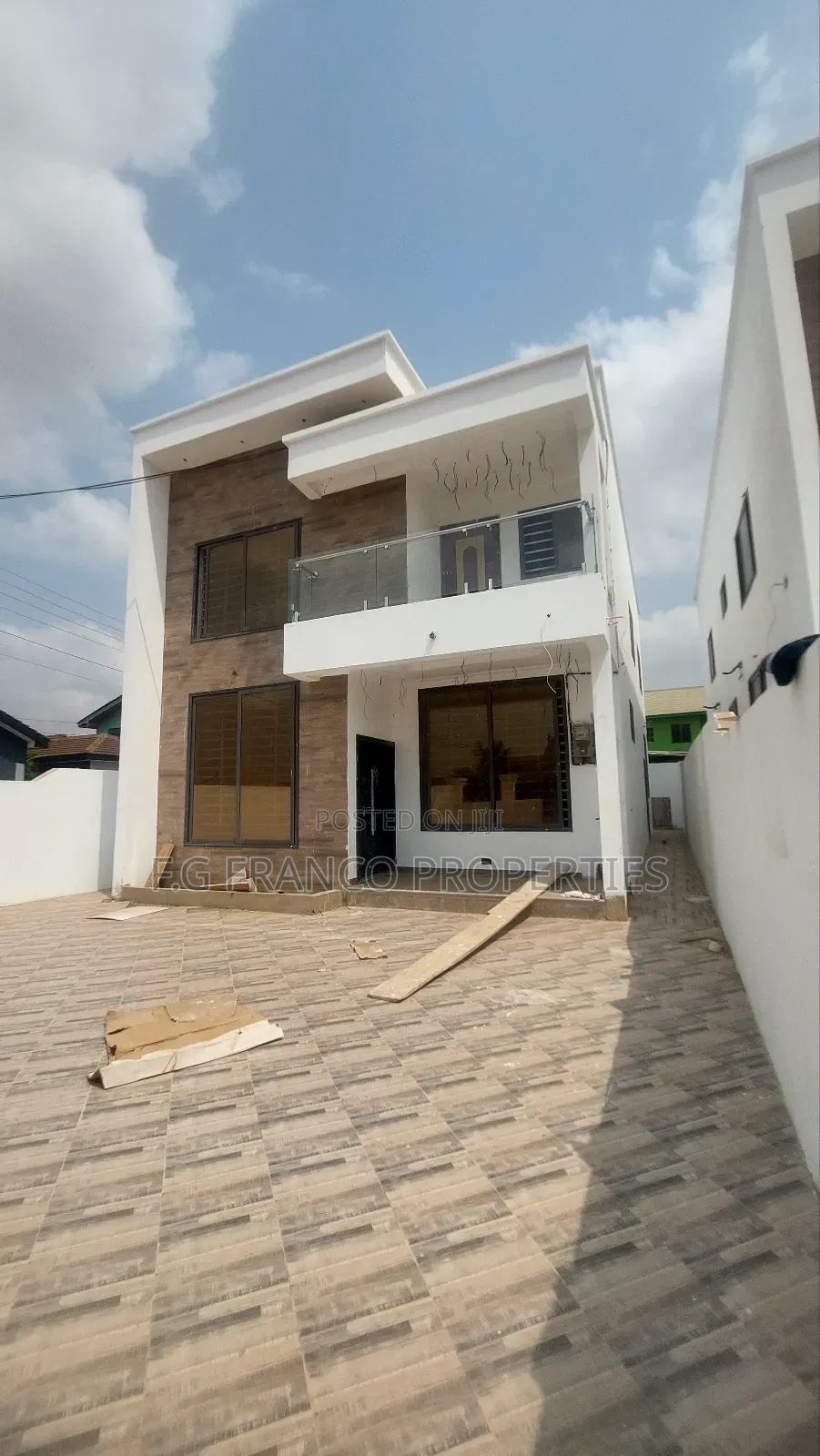 4bdrm House in Kg.Franco Properties, Spintex for sale in Spintex
