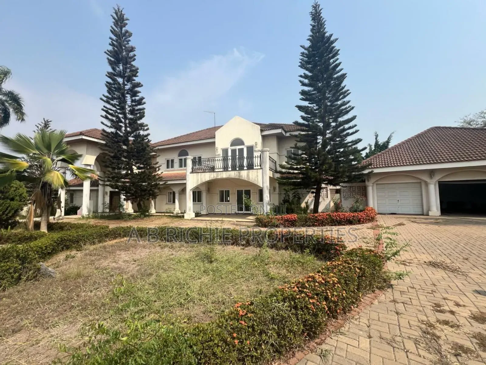 5bdrm Mansion in Ab Richie Properties, East Legon for sale in East Legon