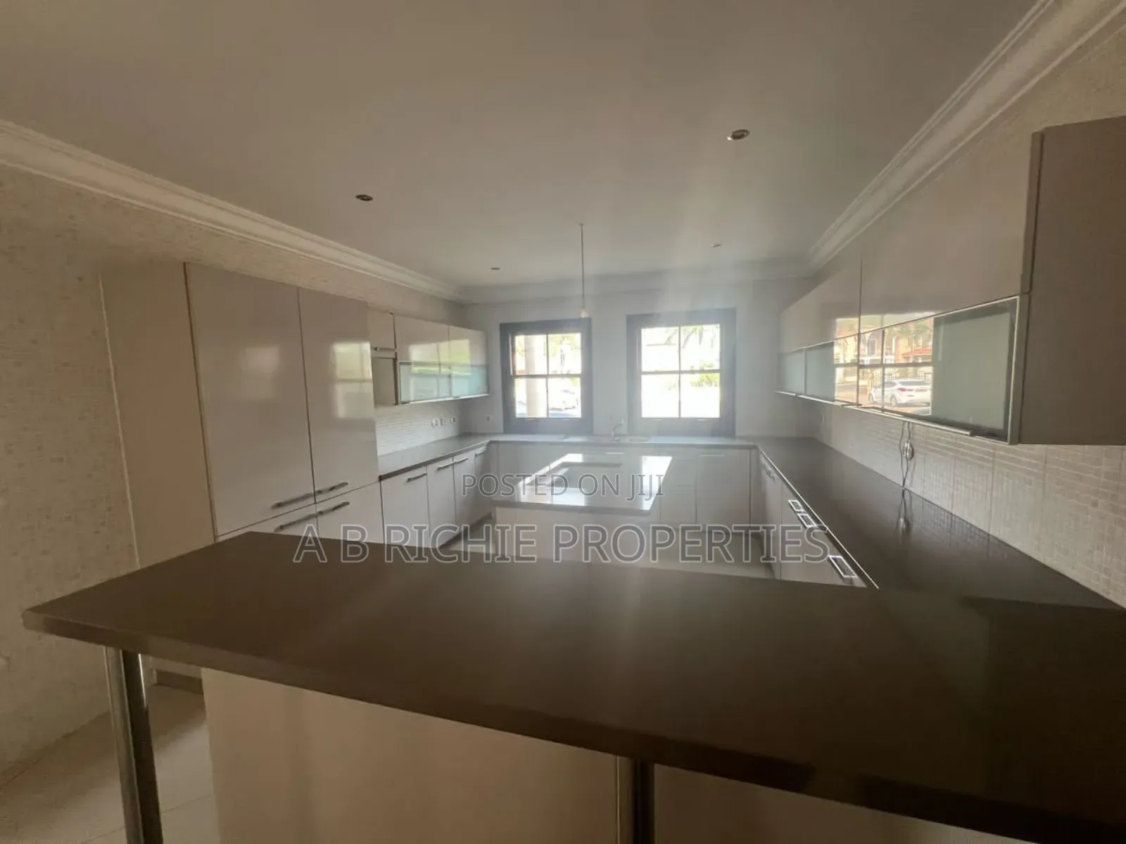 5bdrm Mansion in Ab Richie Properties, East Legon for sale in East Legon