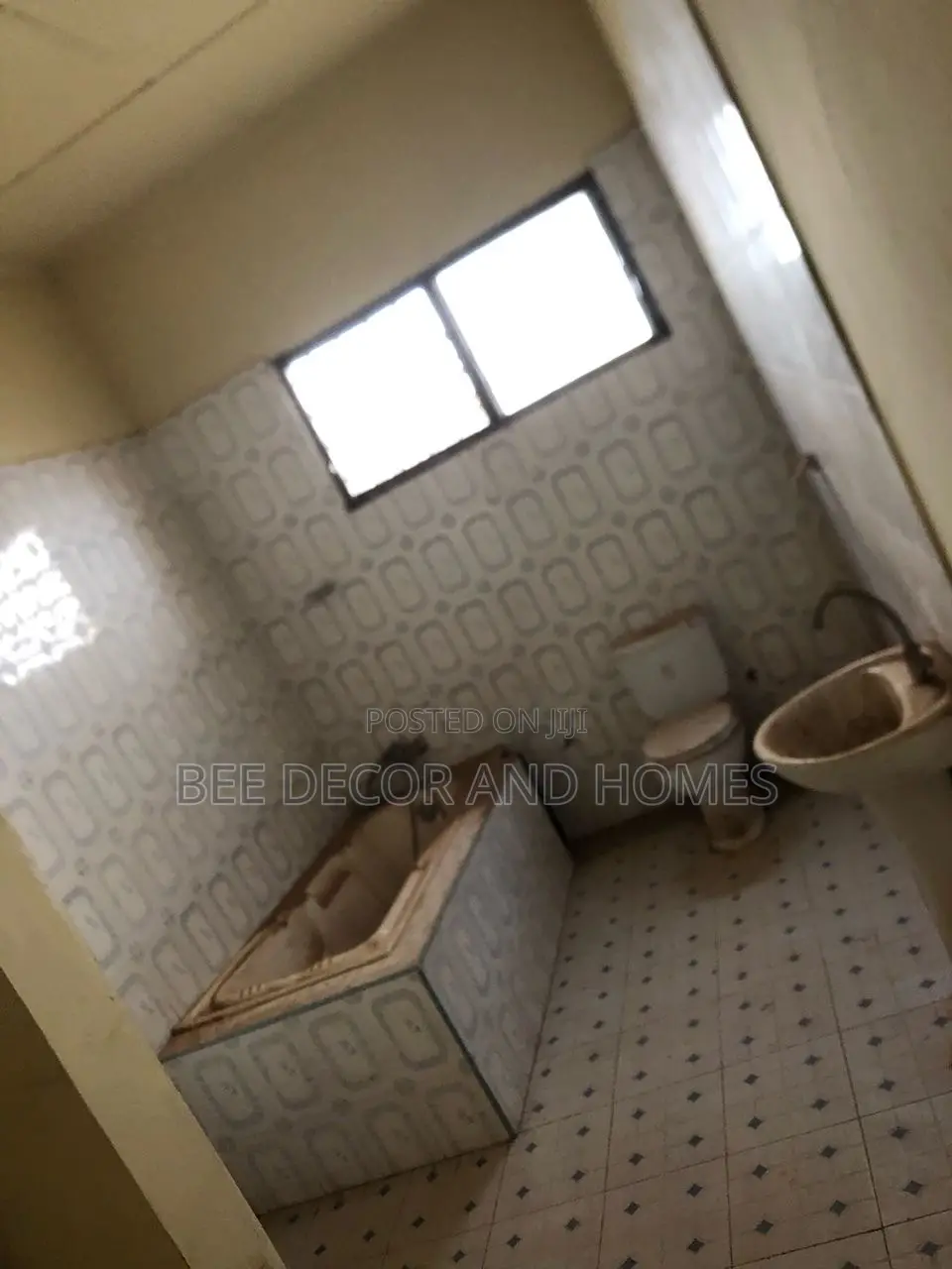 9bdrm Mansion in Bee Decor & Homes, Oyarifa for sale in Oyarifa
