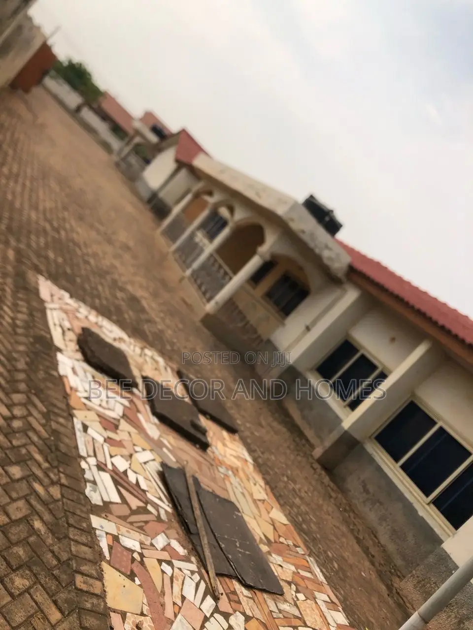 9bdrm Mansion in Bee Decor & Homes, Oyarifa for sale in Oyarifa