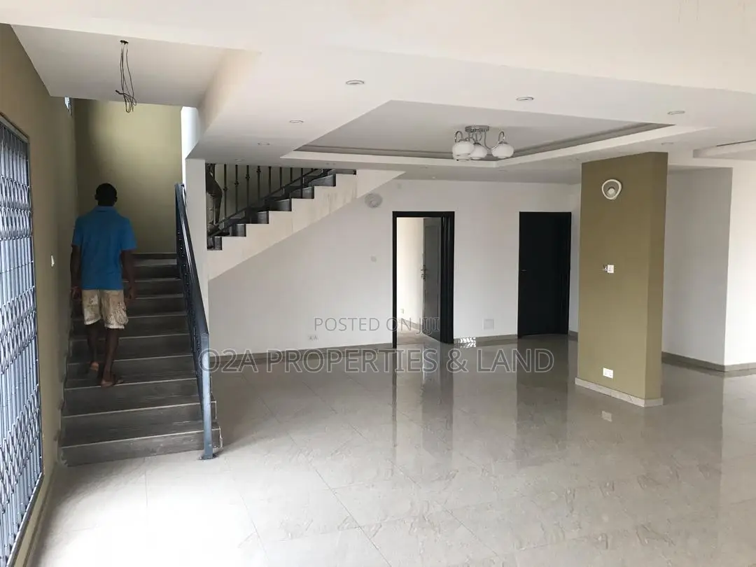 4bdrm House in Adjiringanor, Ability for sale in Ability