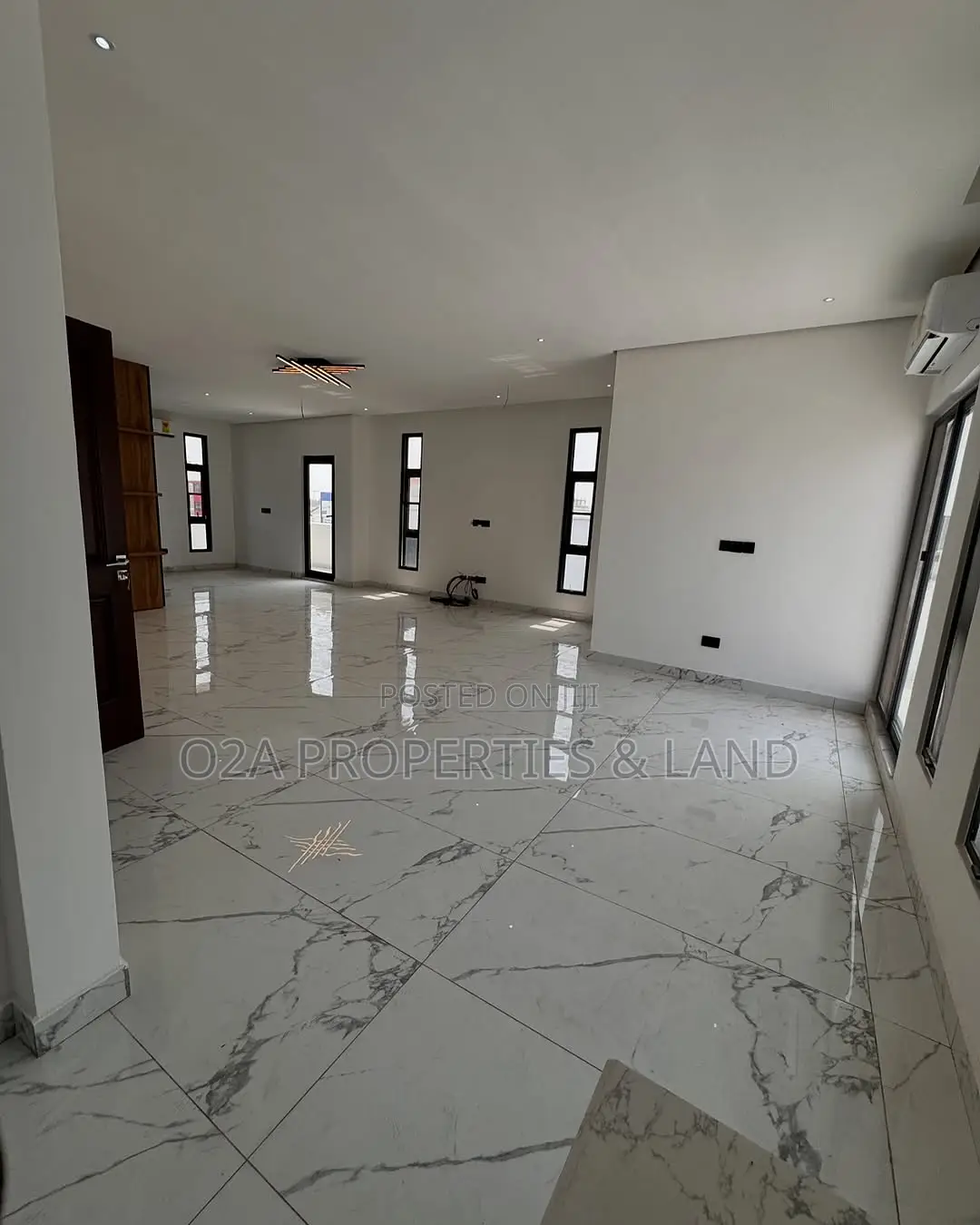 4bdrm House in East Legon, A&C Mall Area for sale in A&C Mall Area