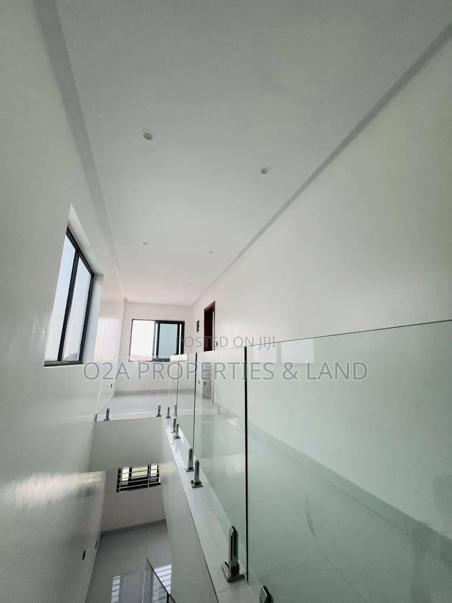 4bdrm House in East Legon, American House for sale in American House